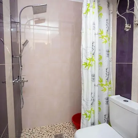 Side Comfort Flat 5 * Vlorë
