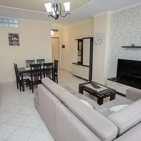 Side Comfort Flat 5 Apartment *